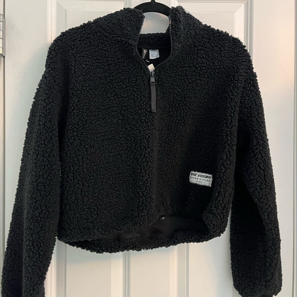 Cropped sweater